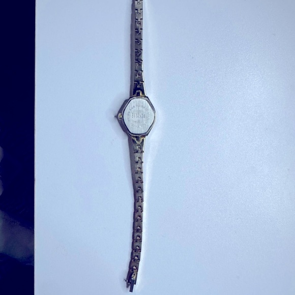 New GITANO Gold and Silver Watch Diamond chip